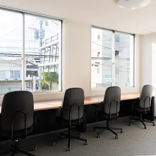 ASUKAMA WORKS STATION 写真3