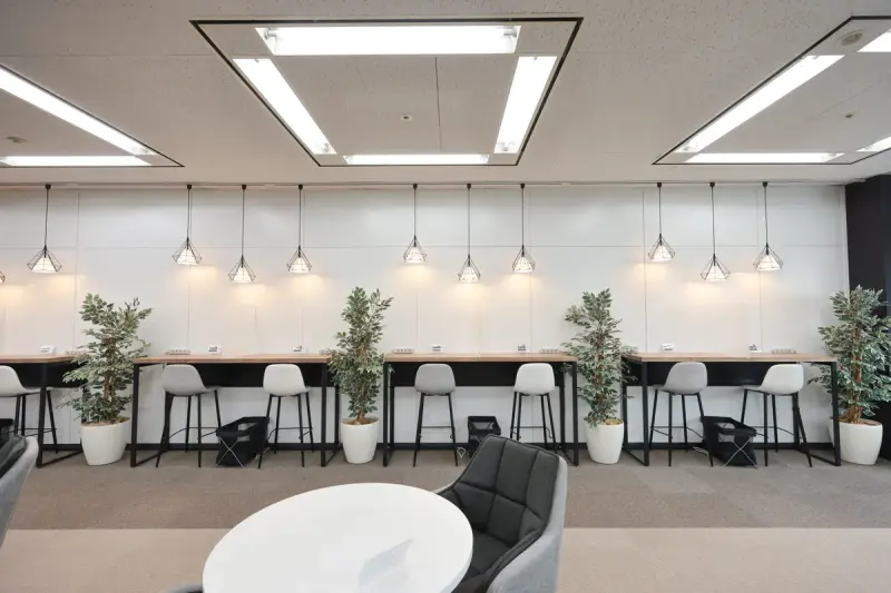 ビジネスポート幕張店 写真4