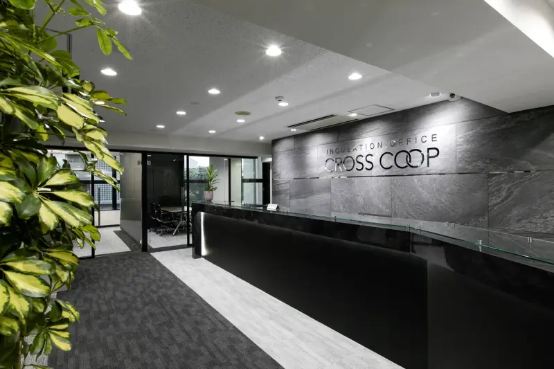 CROSSCOOP青山店 写真2