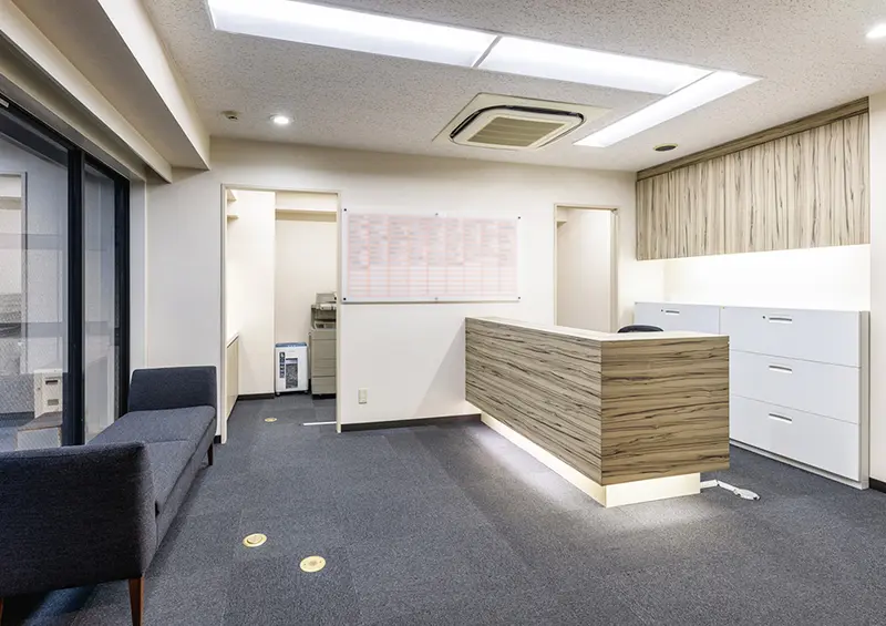 アントレサロン新宿店 写真2