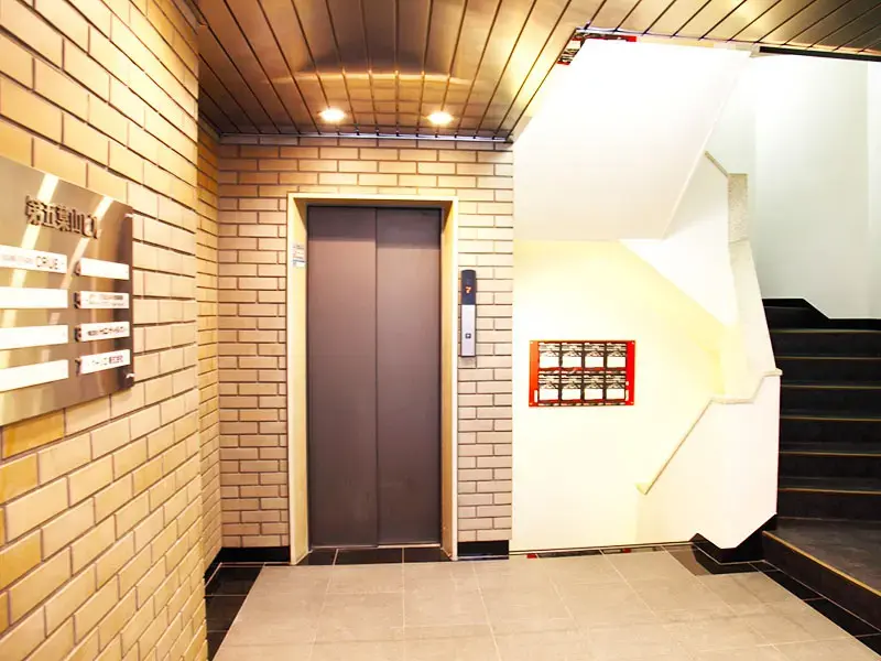 METSオフィス新宿三丁目店 写真2