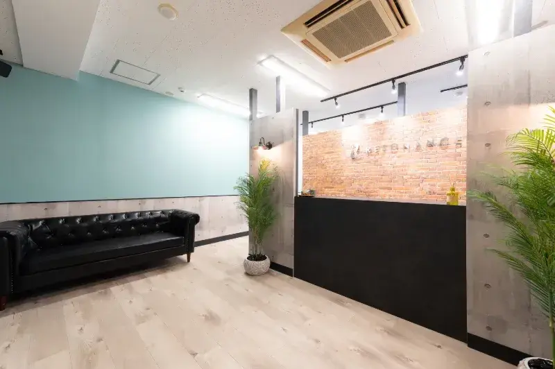 レゾナンス横浜店 写真2