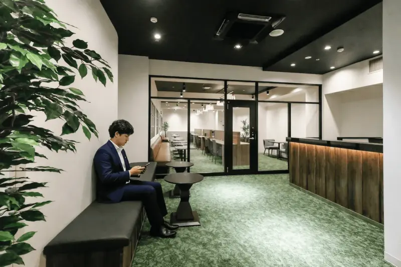 THE HUB 青山WEST 写真4